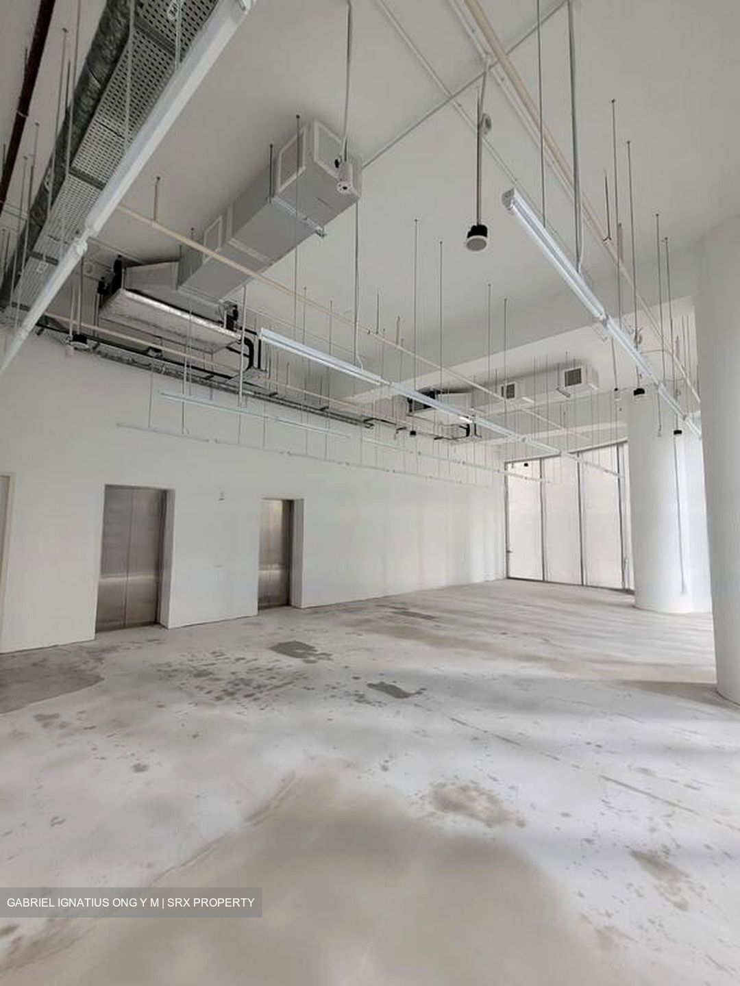 Oxley Tower (D1), Office #483832071